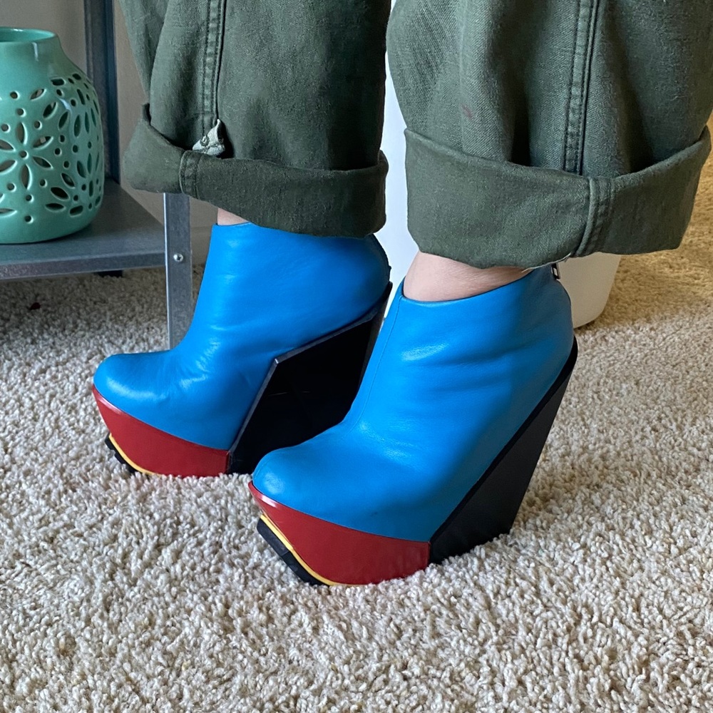 United nude